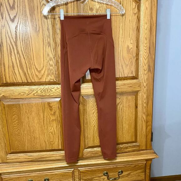 Lululemon InStill High-Rise Tight 25" Mulled Wine Leggings Women’s Sz 2 Workout - Picture 8 of 13